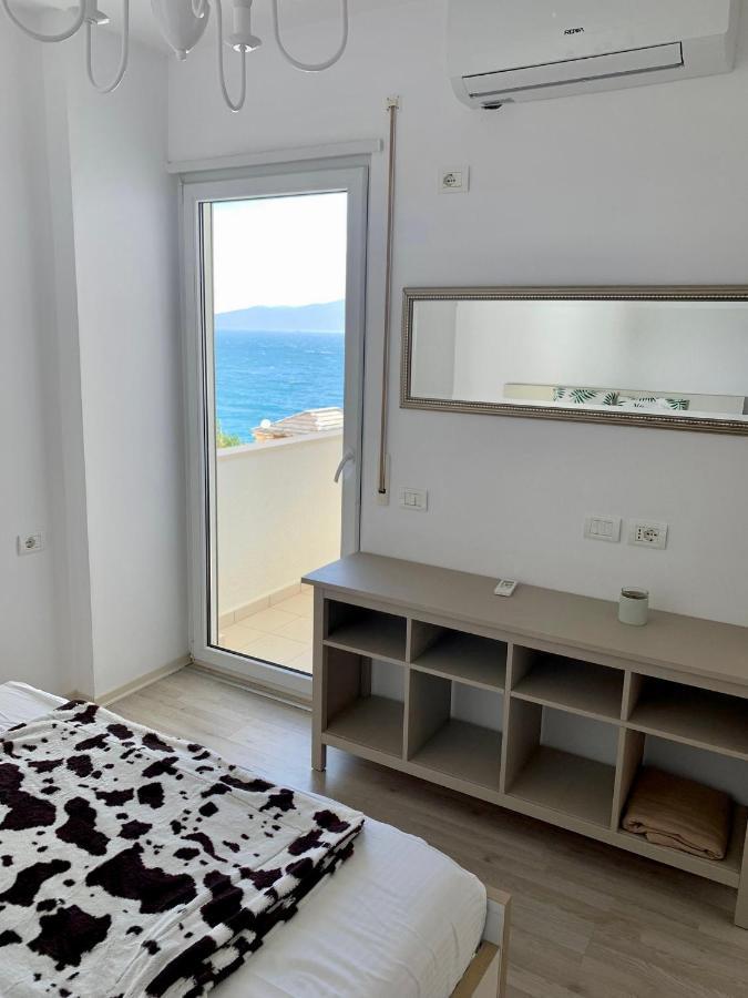 Loli Apartment Luxury White Residence Sarande Exterior photo